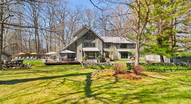 Photo of 85 Girdle Ridge Rd, Katonah, NY 10536