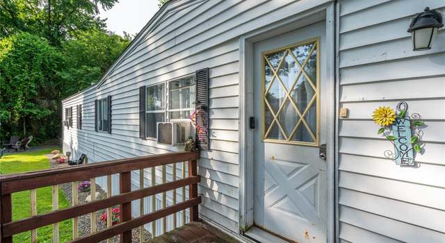 Photo of 9 Oak Dr, Bloomingburg, NY 12721