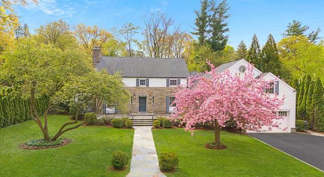 Photo of 267 Oxford Rd, New Rochelle, NY 10804
