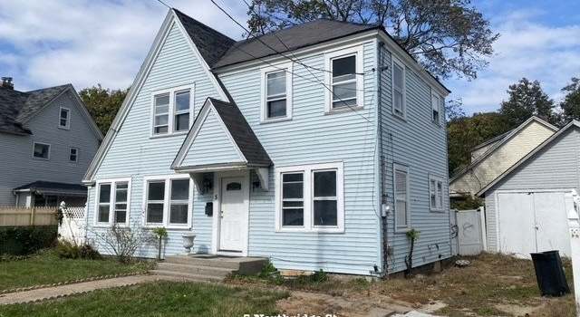 Photo of 5 Northridge St, Patchogue, NY 11772