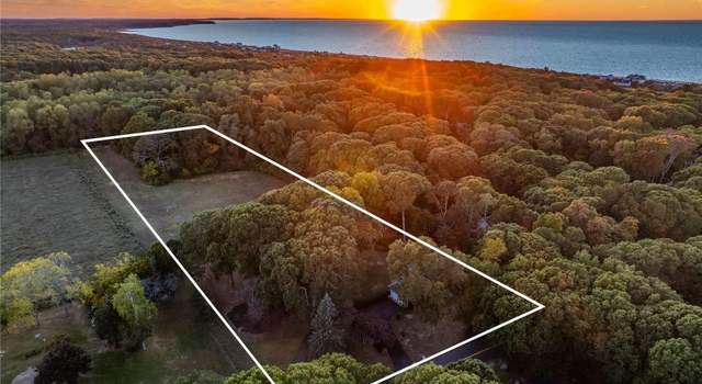 Photo of 6005 Hortons Ln, Southold, NY 11971