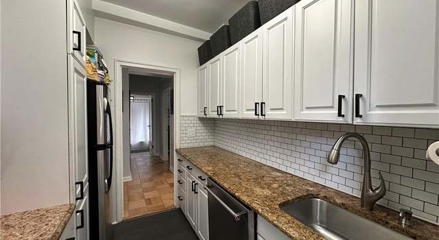Photo of 188 Garth Rd Unit TX, Scarsdale, NY 10583