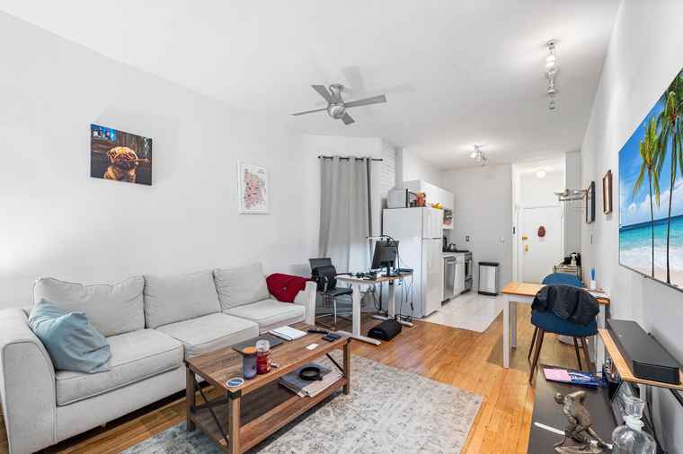 Photo of 313 E 89th St Unit 2C New York (Manhattan), NY 10128