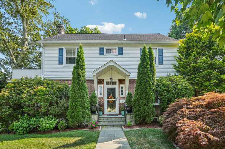 Photo of 3 Bryant Ave White Plains, NY 10605