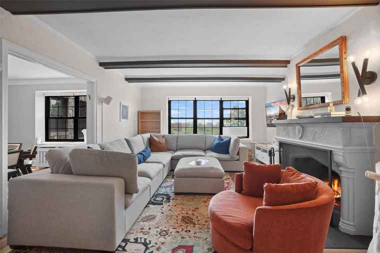 Photo of 295 N Broadway #27 Yonkers, NY 10701