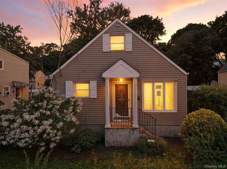 Photo of 56 Independence St White Plains, NY 10606