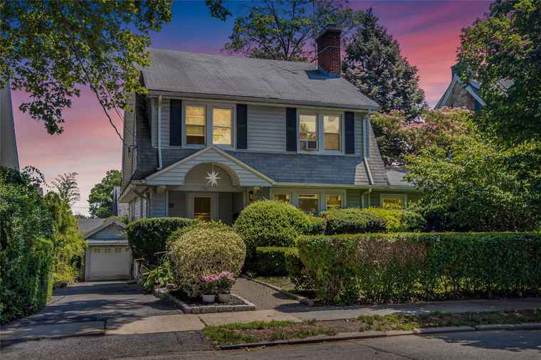 Photo of 57 Faneuil Pl New Rochelle, NY 10801