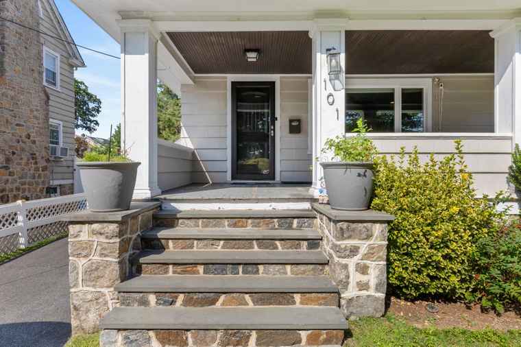Photo of 101 Lispenard Ave New Rochelle, NY 10801