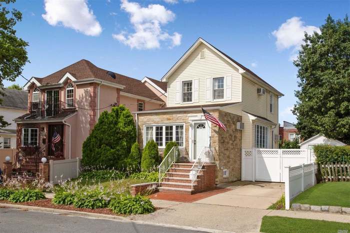 8612 257 street deals floral park ny