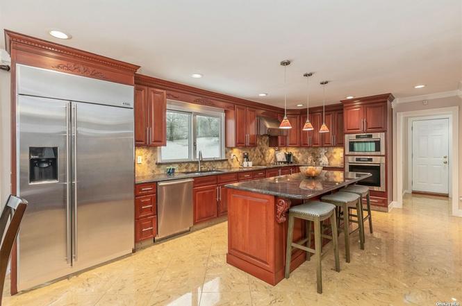 list of typical household expenses