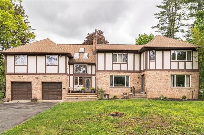 187 Grandview Ave, Nanuet, NY 10954 | MLS# H6113844 | Redfin