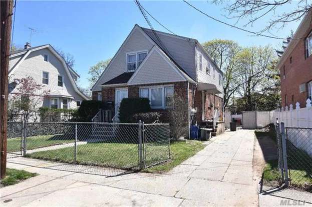 136 17 219th St Springfield Gdns Ny 11413 Mls 2934775 Redfin