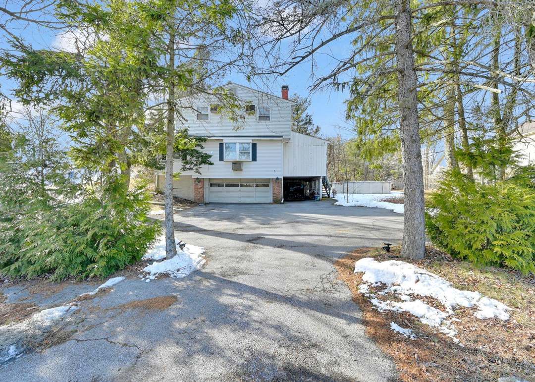 52 Gregory Dr, Goshen, NY 10924