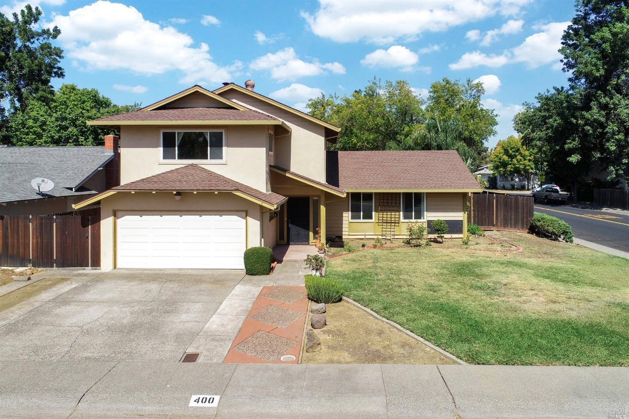 400 Cottonwood St, Vacaville, CA 95688 MLS 21825103 Redfin