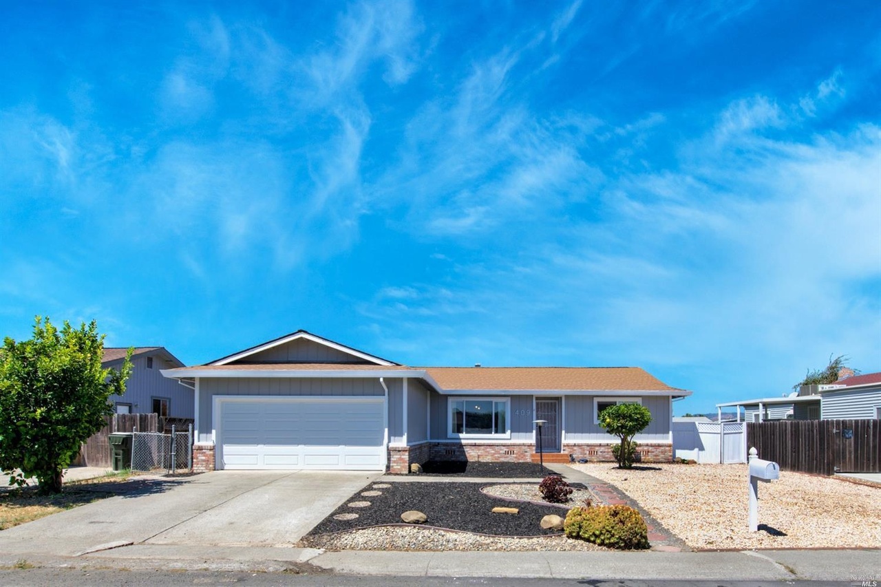 409 Marina Blvd, Suisun City, CA 94585  MLS# 22018138  Redfin