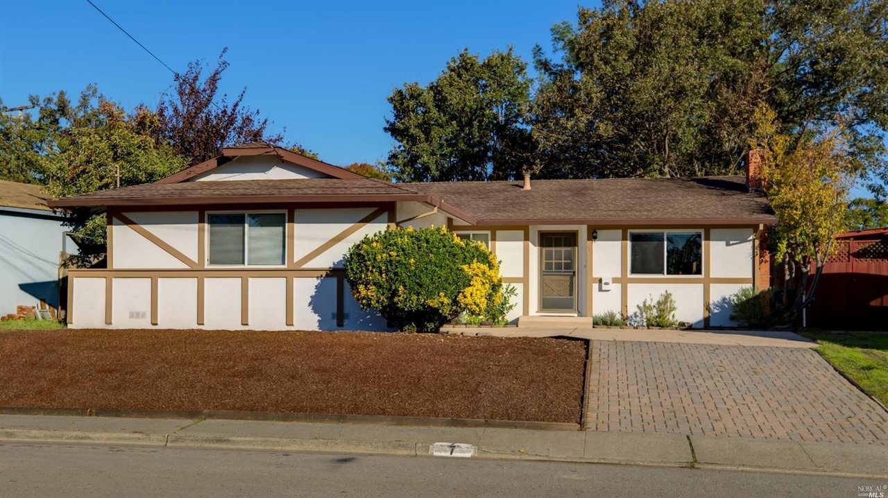 7 Cordelia Dr, Petaluma, CA 94952 MLS 21625421 Redfin