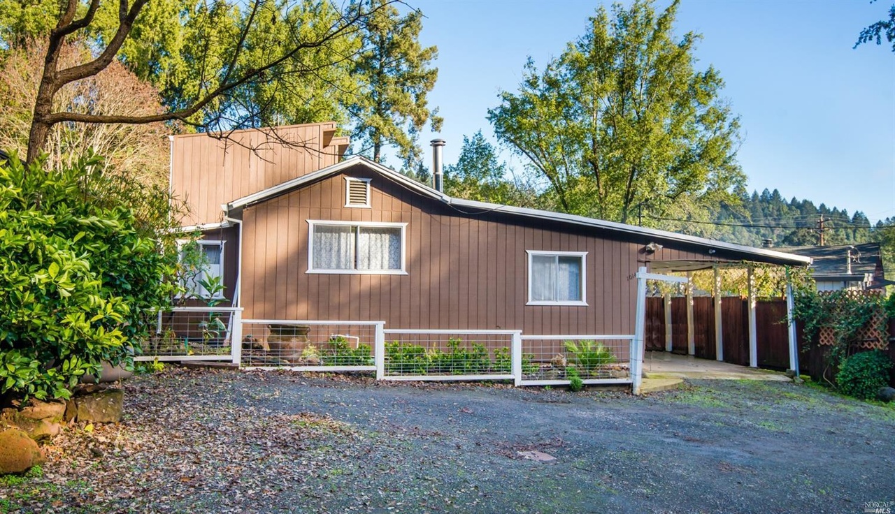 10140 Field Ln, Forestville, CA 95436 MLS 21800446 Redfin