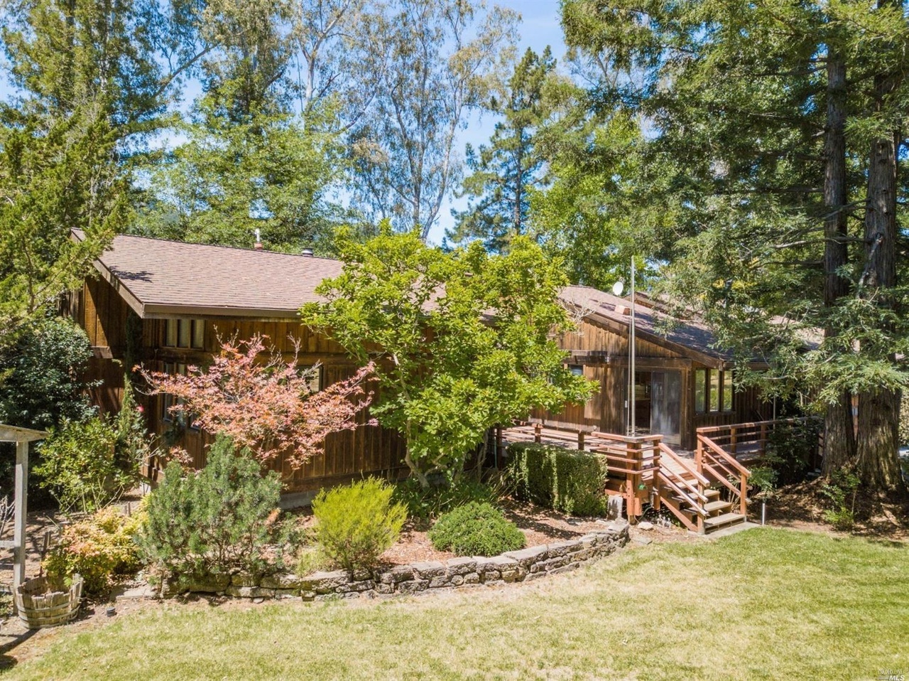 2060 Hoffman Ln, Napa, CA 94558 MLS 21916505 Redfin