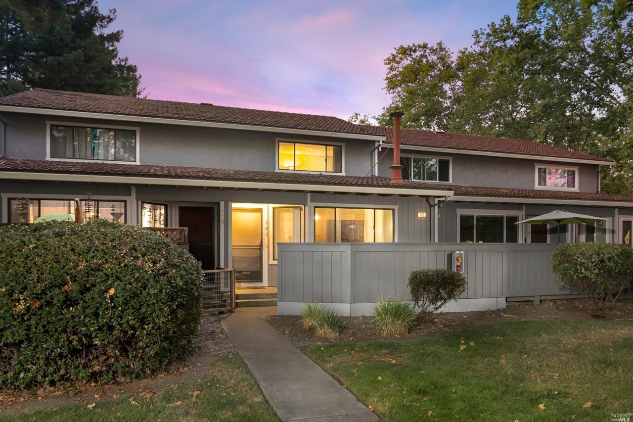 782 Golf Course Dr, Rohnert Park, CA 94928 MLS 21906595 Redfin