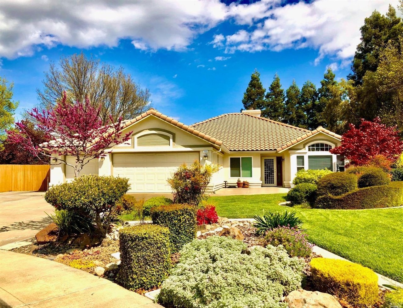 2025 Fallen Leaf Cir, Vacaville, CA 95687 MLS 22006707 Redfin