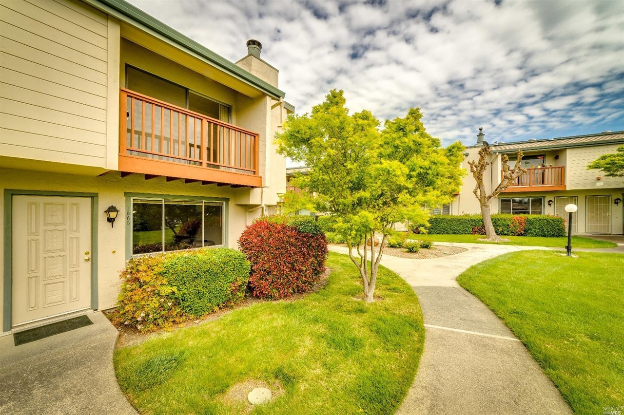 1083 Golf Course Dr, Rohnert Park, CA 94928 MLS 21802772 Redfin