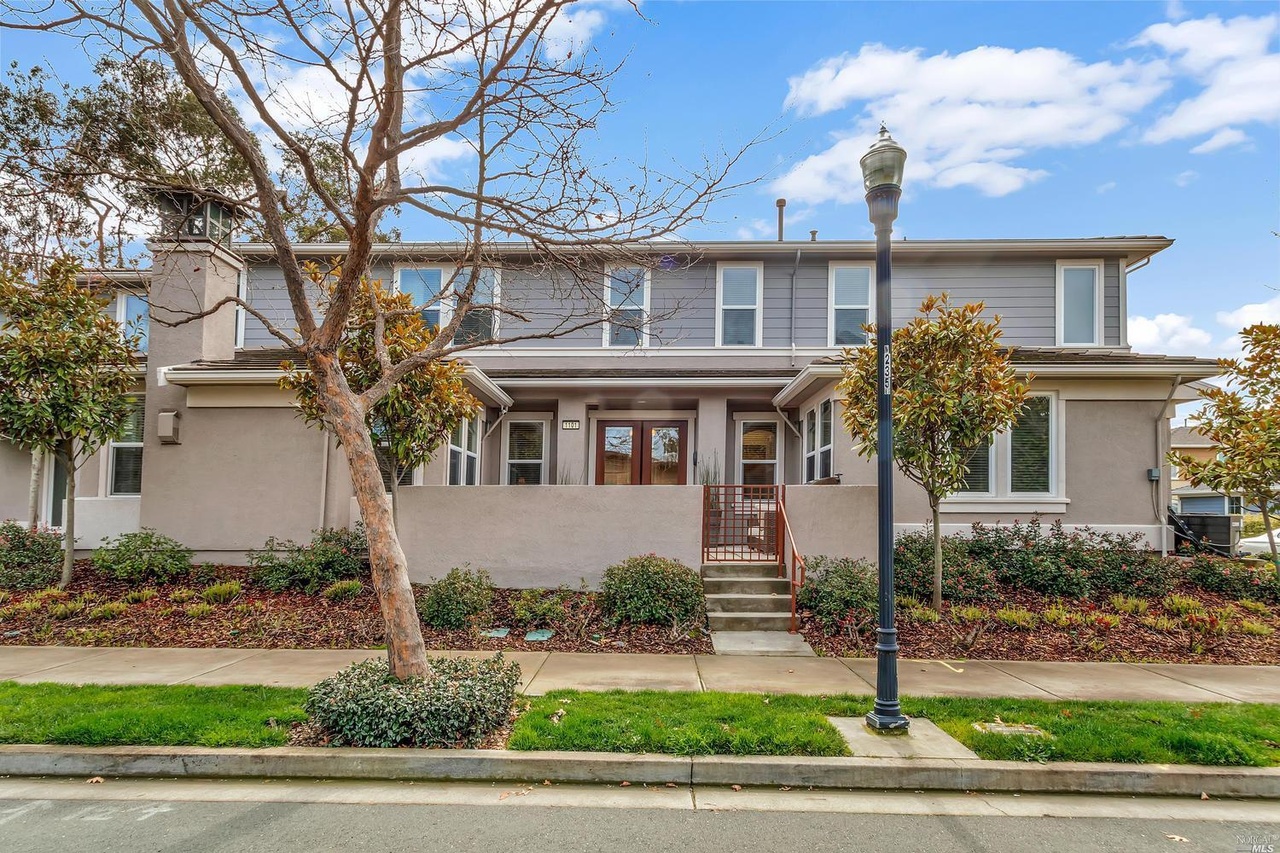 1101 Azuar Ave Vallejo Ca 94592 Mls 21904804 Redfin