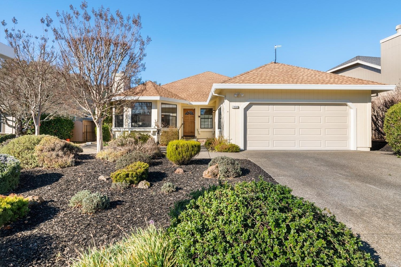 7650 Oakmont Dr, Santa Rosa, CA 95409 MLS 322010859 Redfin