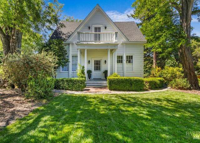 Property at 1801 Bodega Ave, Petaluma, CA 94952, 4 beds, 2.5 baths