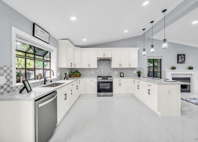 Property at 4187 Tokay Dr, Napa, CA 94558, 3 beds, 2 baths