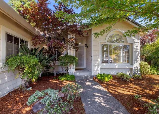 Property at 8616 Planetree Dr, Windsor, CA 95492, 3 beds, 2.5 baths