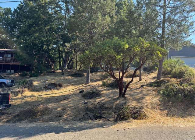 Property at 1596 Daphne Dr, Willits, CA 95490