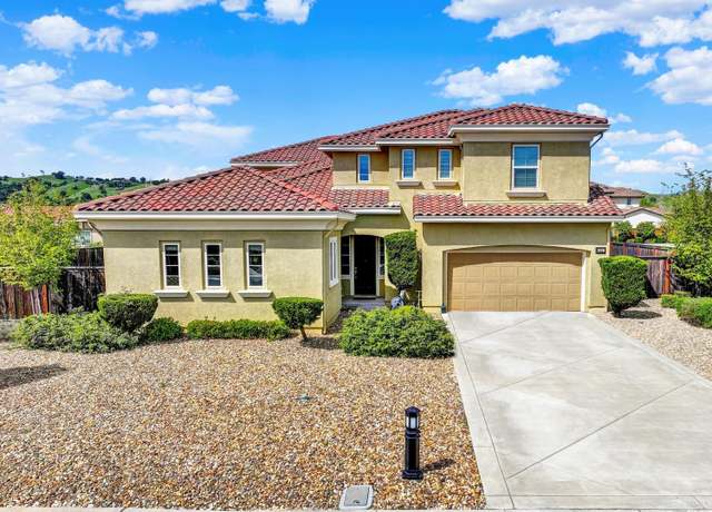 Property at 160 Rolling Sage Cir, Vacaville, CA 95688, 6 beds, 4.5 baths