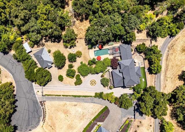 Property at 3177 Kingston Ave, Napa, CA 94558, 3 beds, 3.5 baths