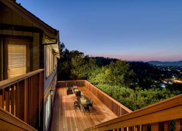 Property at 809 Arlington Cir, Novato, CA 94947, 4 beds, 2.5 baths