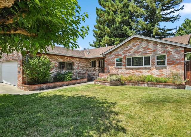 Property at 2013 Knight Ave, Petaluma, CA 94954, 3 beds, 2 baths