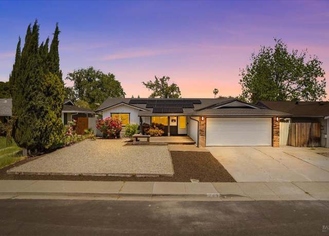 Property at 285 Cascade Dr, Vacaville, CA 95687, 4 beds, 2 baths