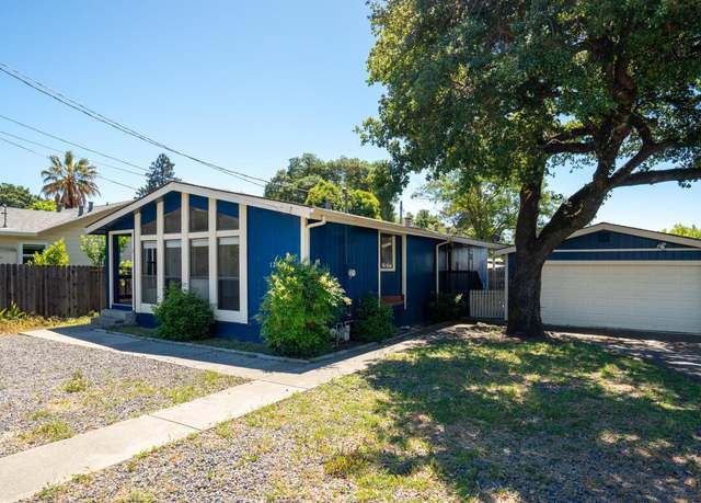 Property at 125 Champlain Ave, Cloverdale, CA 95425, 2 beds, 2 baths