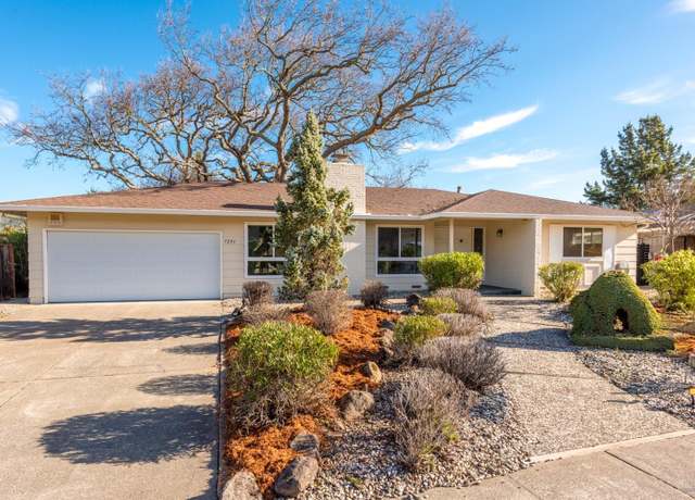Property at 7291 Oakmont Dr, Santa Rosa, CA 95409, 2 beds, 2 baths