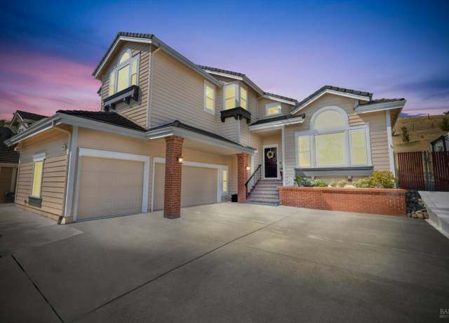 Property at 2225 Hillridge Dr, Fairfield, CA 94534, 4 beds, 2.5 baths