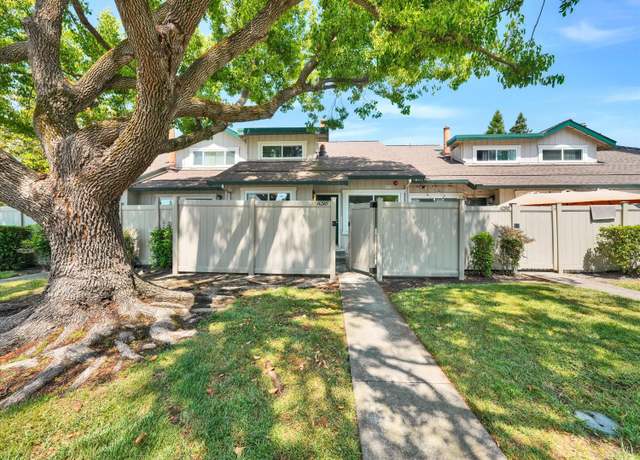 Property at 1098 Civic Center Dr, Rohnert Park, CA 94928, 2 beds, 1.5 baths