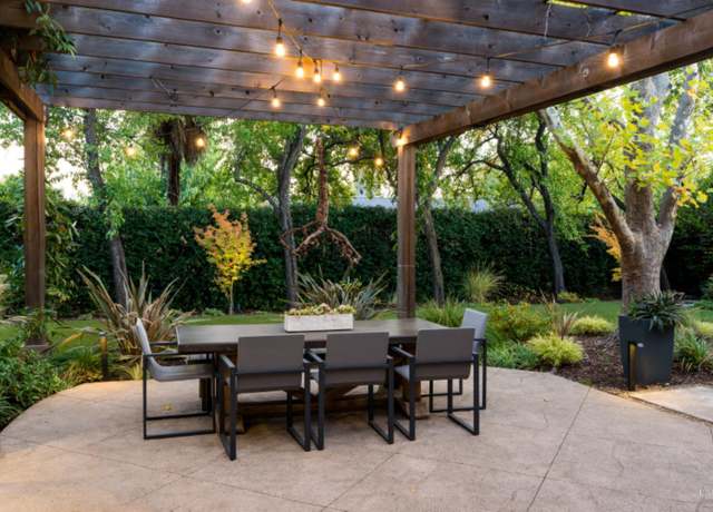Property at 999 Pratt Ave, St. Helena, CA 94574, 4 beds, 4.5 baths