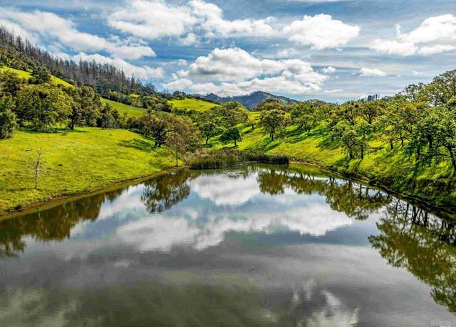Property at 965 Los Alamos Rd, Santa Rosa, CA 95409, 2 beds, 2 baths