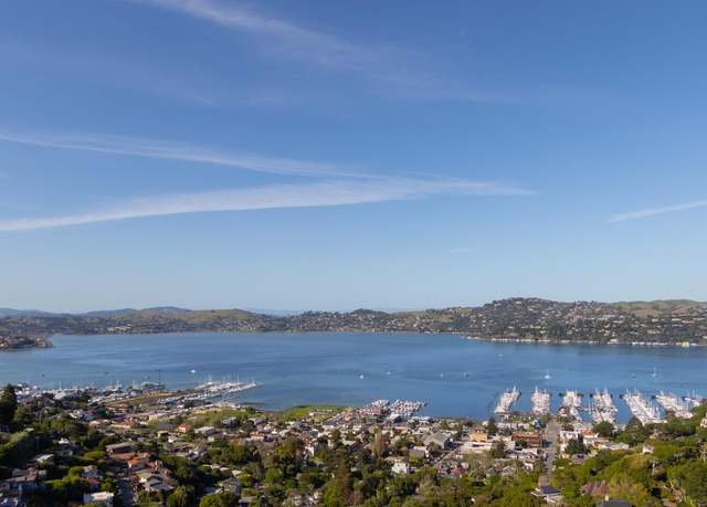 Property at 192 Spencer Ave, Sausalito, CA 94965, 3 beds, 2.5 baths