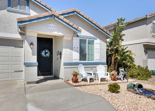 Property at 937 Pearwood Ct, Vacaville, CA 95687, 3 beds, 2 baths