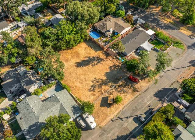 Property at 654 Walnut Ave, Sonoma, CA 95476