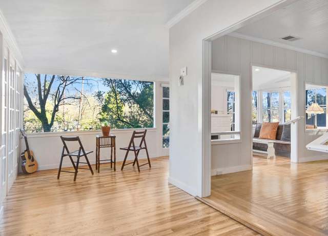 Property at 913 Foothill Blvd, Calistoga, CA 94515, 2 beds, 2 baths