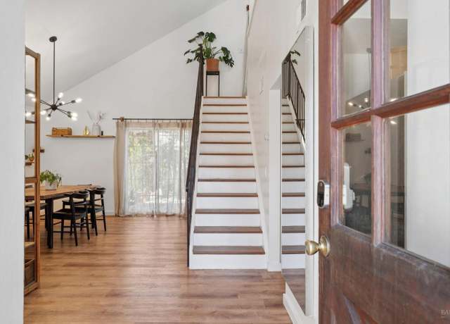 Property at 1460 Serpilio Way, Petaluma, CA 94954, 3 beds, 2 baths