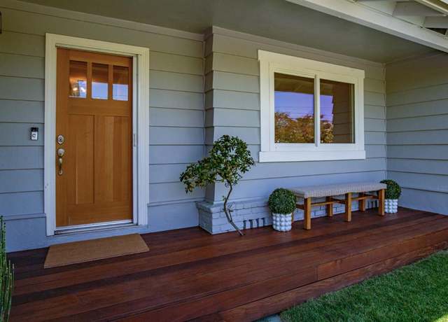 Property at 40 Staghound Psge, Corte Madera, CA 94925, 3 beds, 2 baths