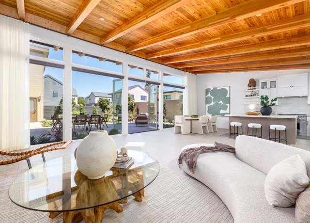 Property at 980 Trentadue Way, Healdsburg, CA 95448, 3 beds, 3 baths
