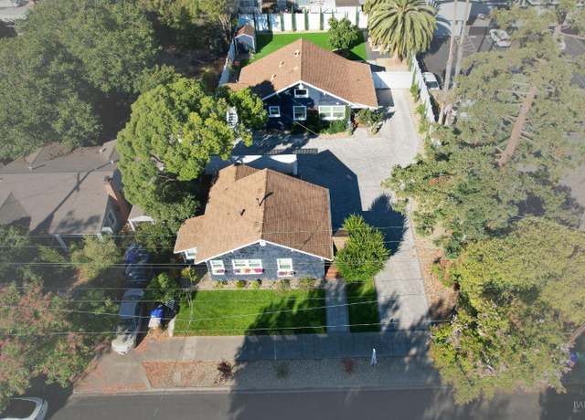 Property at 2303 - 2305 Main St, Napa, CA 94558, 5 beds, 2 baths